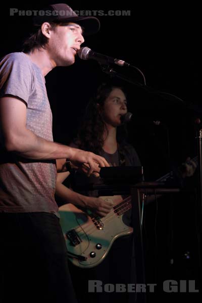 JEFFREY LEWIS AND THE RAIN - 2013-09-12 - PARIS - Espace B - Jeffrey Lewis - Isabel Martin